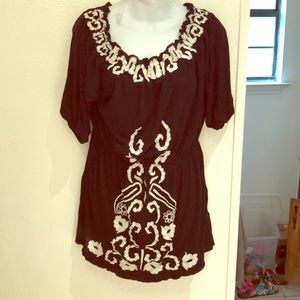 🍩NWOT Black&White LaModa Top SzM🍩